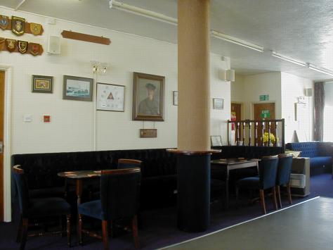 JPEG image - The club room ...